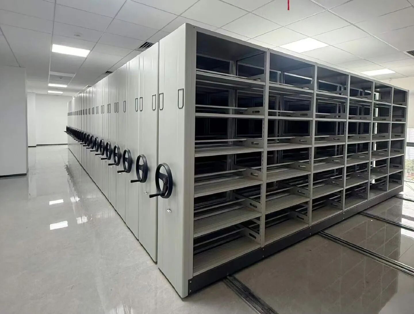 Mobile Shelving System (2)