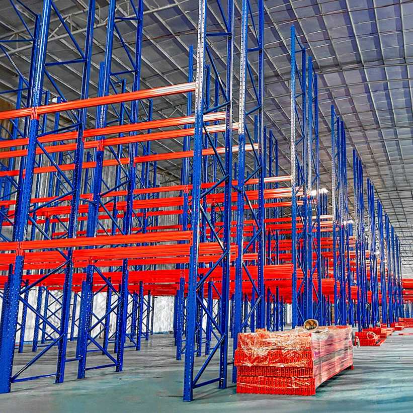 Industrial pallet racking types
