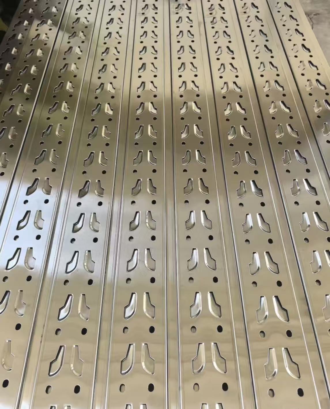 Adjustable heavy duty stainless steel shelving unit manufactured by KAYOU